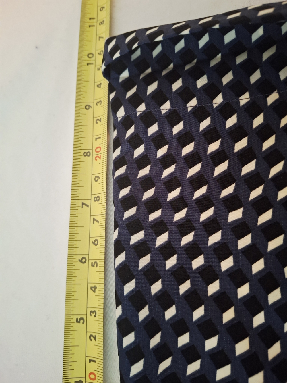 Sweet Smart Set Geometric Print  Elasticized Waist Dress. Ladies L. NWOT. - Picture 11 of 16
